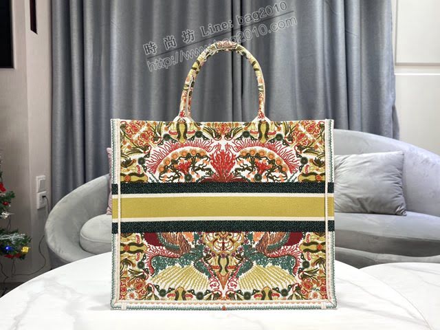 Dior女包 迪奧book tote多色in Lights大號托特包 Dior刺繡購物袋  dfk1818